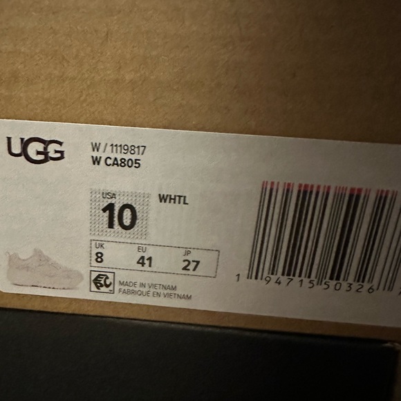 🔥UGG CA 805 women size 10. NIB - Picture 10 of 10